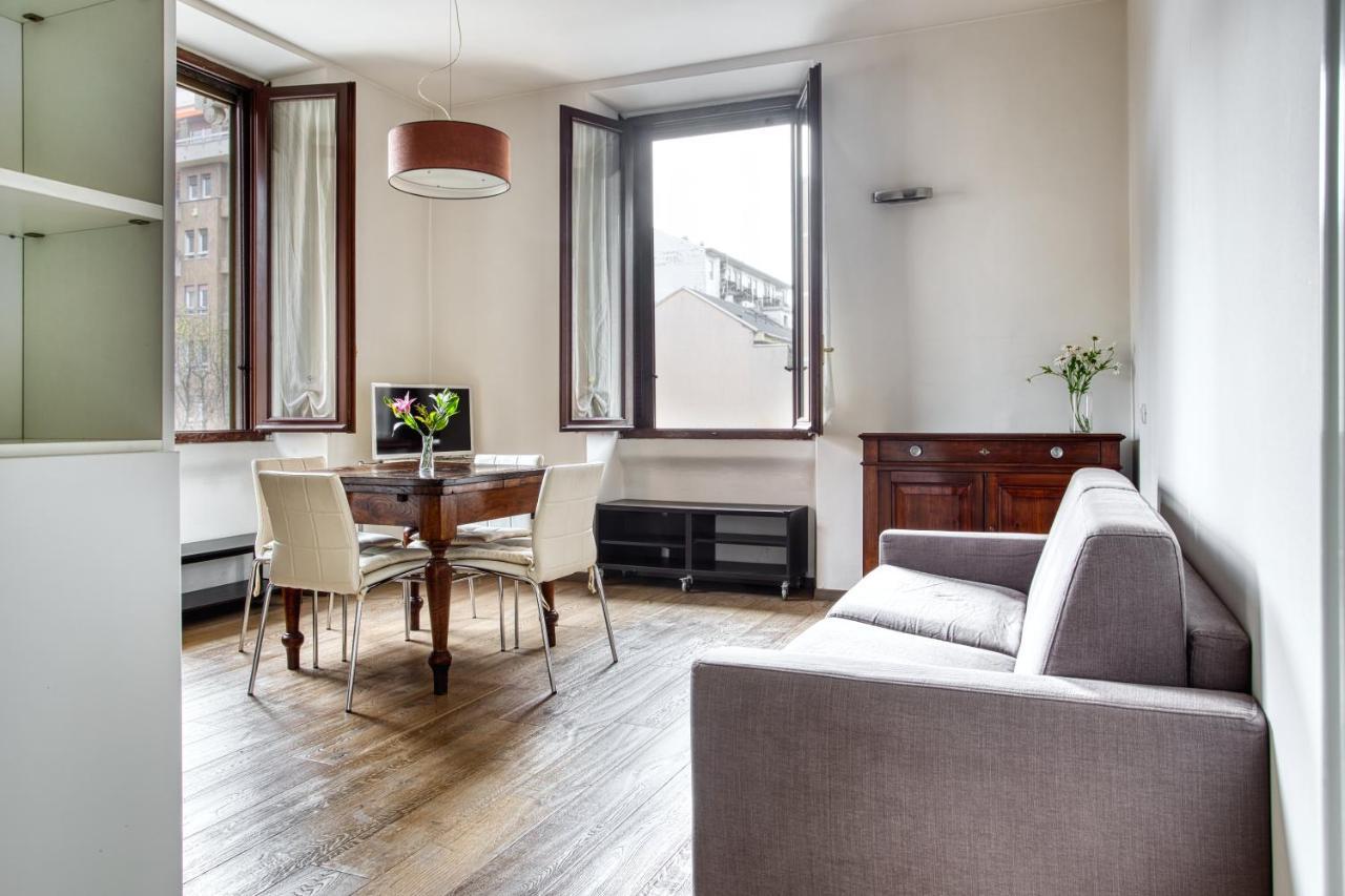 Apartment Joivy Classic Flat With Balcony Mailand